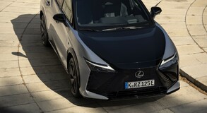Lexus RZ 2025