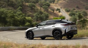 Lexus RZ 2025