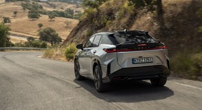 Lexus RZ 2025