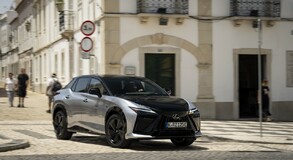 Lexus RZ 2025