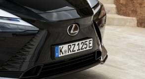 Lexus RZ 2025