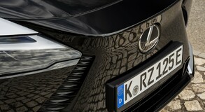Lexus RZ 2025