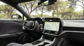 Lexus RZ 2025