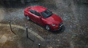 Sprawdzono: Lexus IS przyciąga wzrok