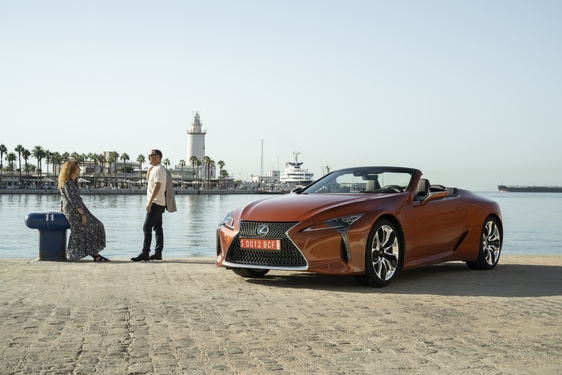 2021 LC 500 CONVERTIBLE ROADTRIP IMAGES