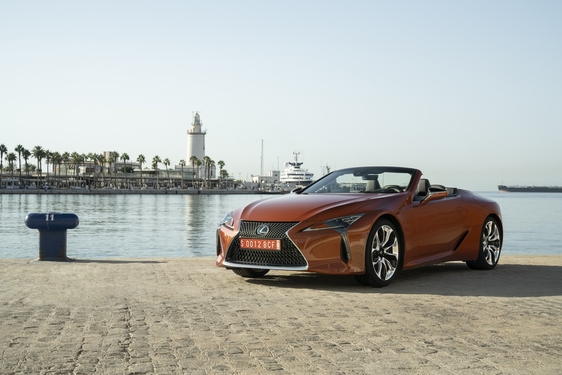 2021 LC 500 CONVERTIBLE ROADTRIP IMAGES