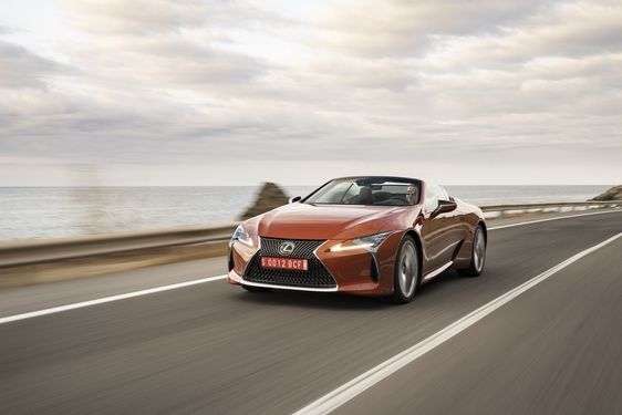 2021 LC 500 CONVERTIBLE ROADTRIP IMAGES
