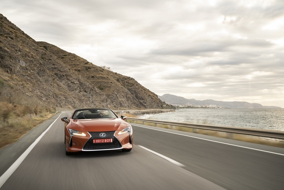 2021 LC 500 CONVERTIBLE ROADTRIP IMAGES