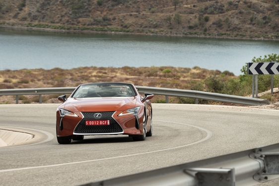 2021 LC 500 CONVERTIBLE ROADTRIP IMAGES