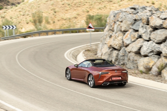2021 LC 500 CONVERTIBLE ROADTRIP IMAGES
