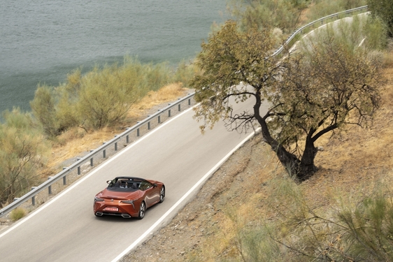 2021 LC 500 CONVERTIBLE ROADTRIP IMAGES