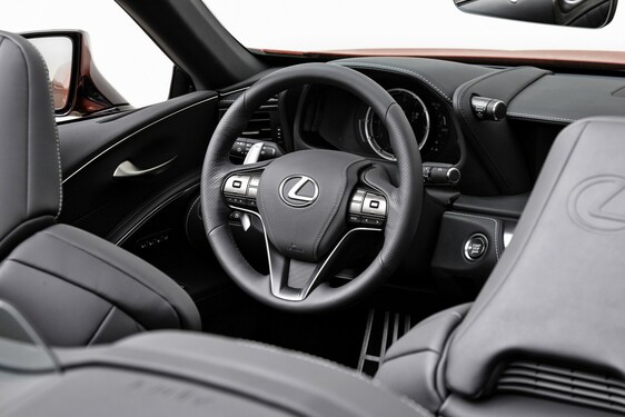 2021 LC 500 CONVERTIBLE IMAGES