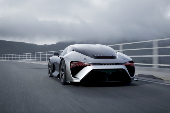 Lexus zverejnil fotky nového elektrického športového modelu