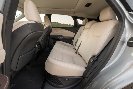 2023 RX 350h 