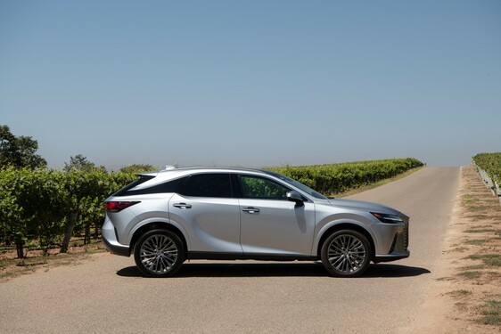 2023 RX 350h 