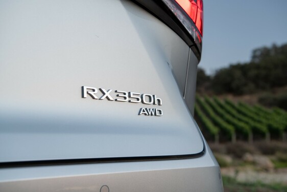 2023 RX 350h 