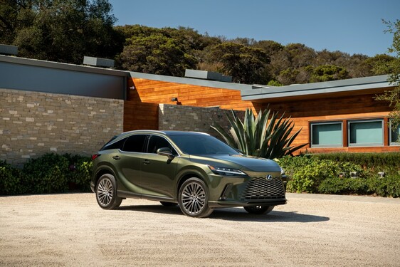 2023 RX 350h 