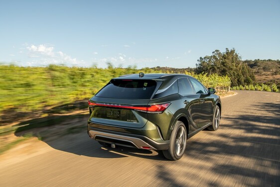 2023 RX 350h 