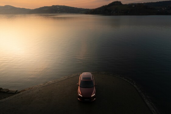 2023 RX 350h 