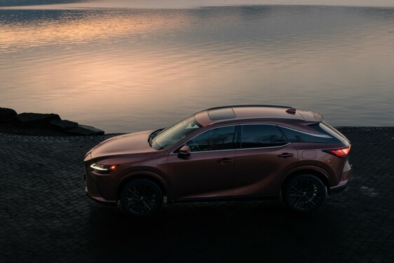 2023 RX 350h 