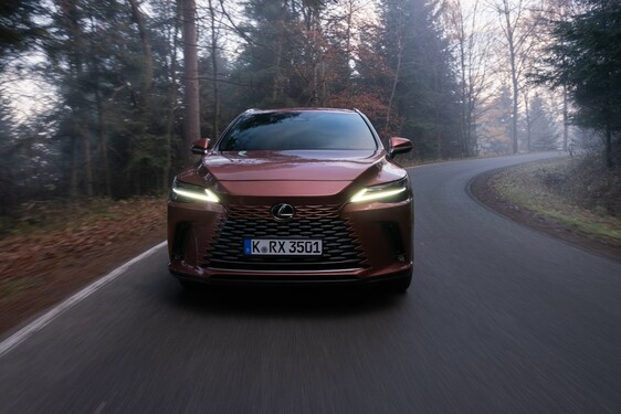 2023 RX 350h 