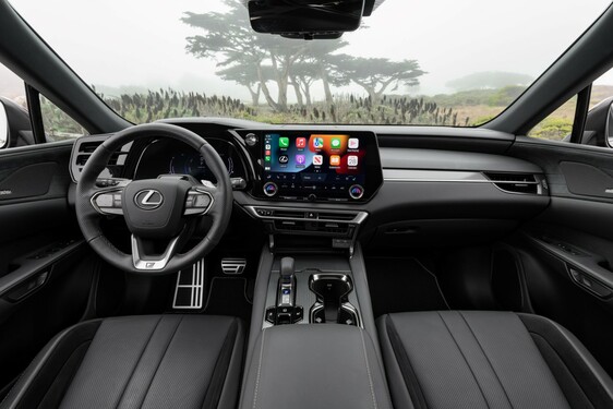 2023 RX 500h