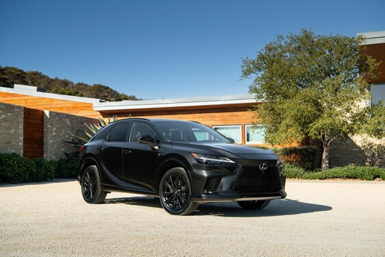 2023 RX 500h