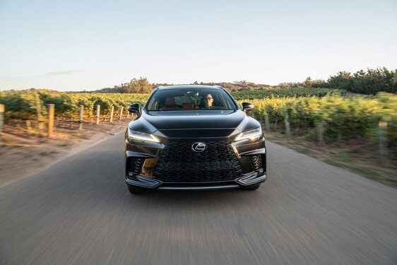 2023 RX 500h