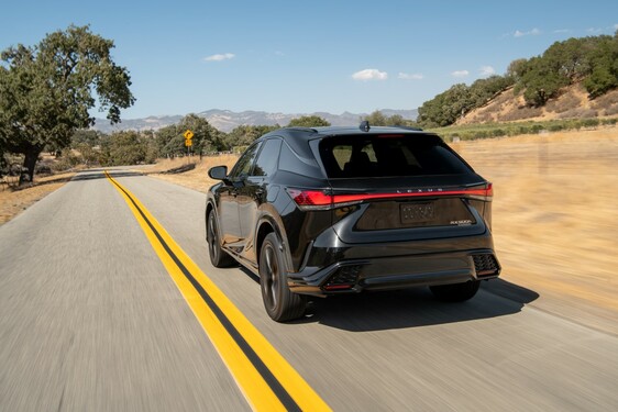 2023 RX 500h