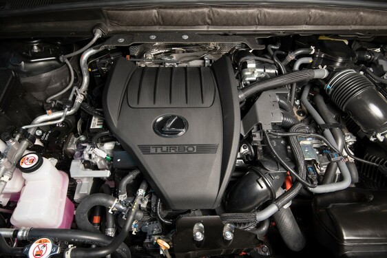 2023 RX 500h