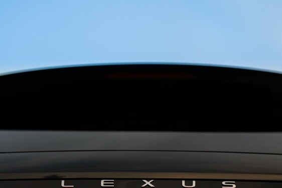 2023 RX 500h