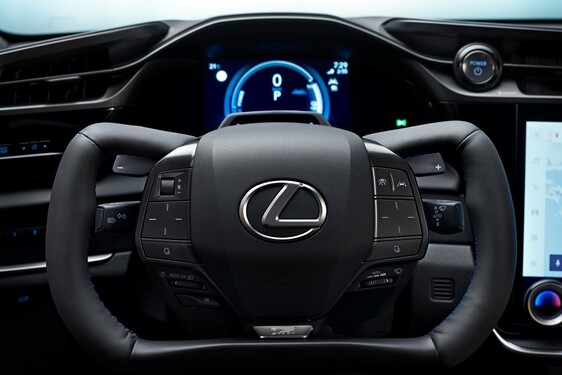 Lexus RZ 2025