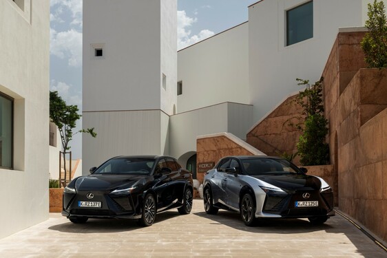 Lexus RZ 2025