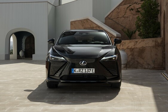 Lexus RZ 2025
