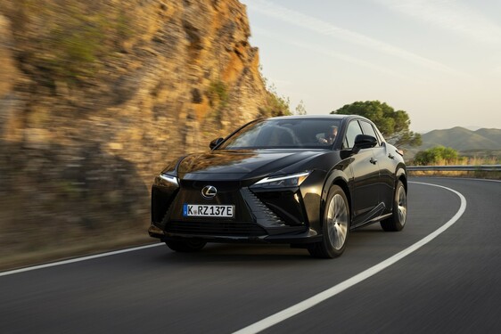 Lexus RZ 2025