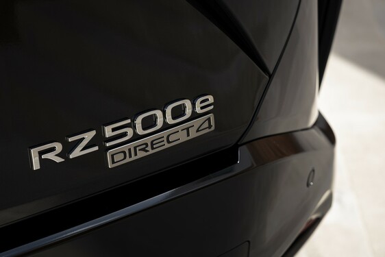 Lexus RZ 2025