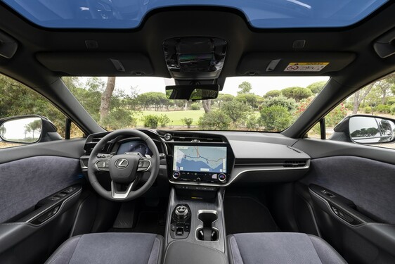 Lexus RZ 2025