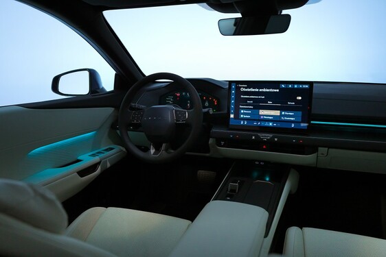 Lexus ES 2025