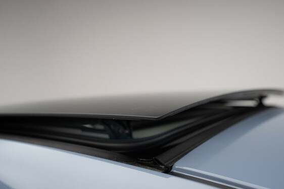 Lexus ES 2025
