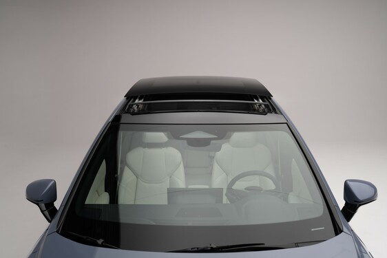Lexus ES 2025