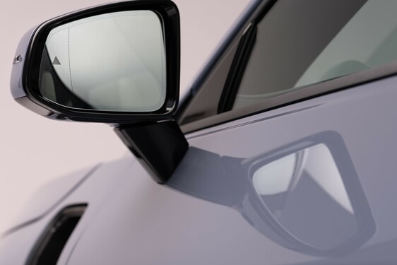 Lexus ES 2025