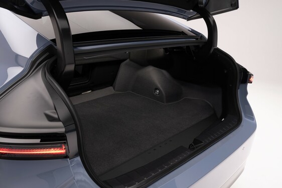 Lexus ES 2025