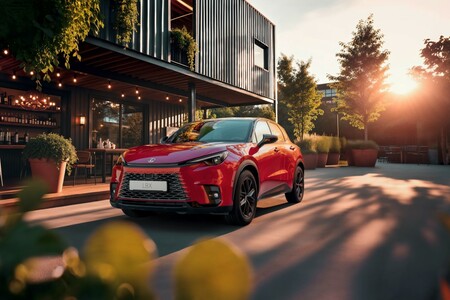 LEXUS LBX PONÚKA VÄČŠÍ VÝBER A ŠTÝL S NOVOU EDÍCIOU VIBRANT EDITION