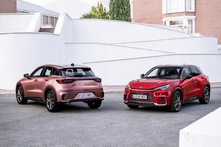 VO SVETE PREDALO UŽ VIAC AKO 8 MILIÓNOV SUV. LEXUS JE PRIEKOPNÍKOM POPULÁRNEHO SEGMENTU OD ROKU 1998
