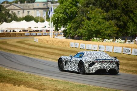Lexus LFA v Goodwoode prekvapil pri pretekoch do vrchu