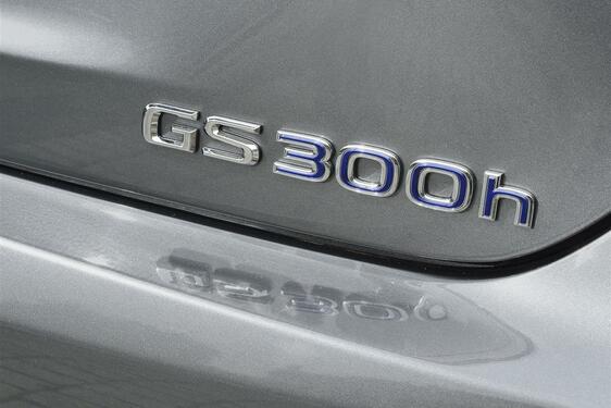GS 300h 2013