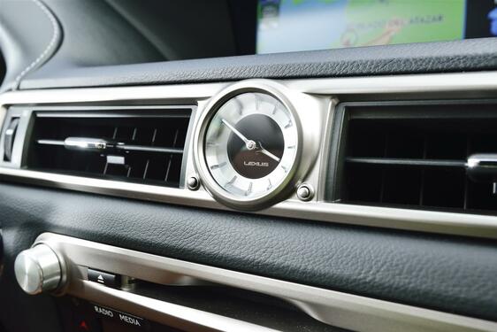 GS 300h 2013