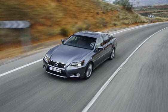 GS 300h 2013