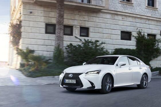 GS 450h 2016