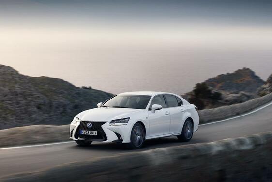 GS 450h 2016